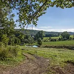 Gutshof - Laendlich Geniessen - Geschaeftlich Gut Ankommen Hotel