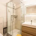 Hotel Gutshof - Laendlich Geniessen - Geschaeftlich Gut Ankommen 3*