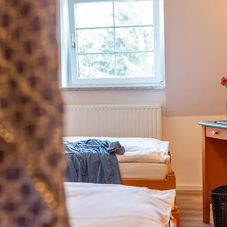 Gutshof - Laendlich Geniessen - Geschaeftlich Gut Ankommen Hotel