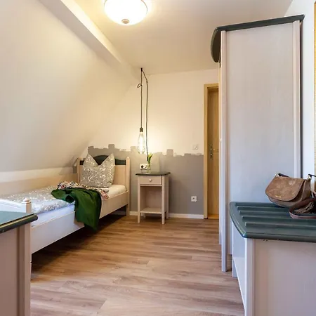 Gutshof - Laendlich Geniessen - Geschaeftlich Gut Ankommen 3*