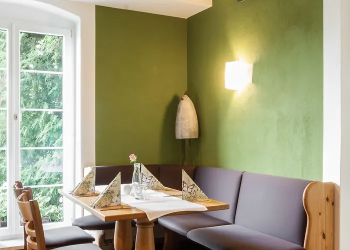 Gutshof Hartenstein (Saxony)